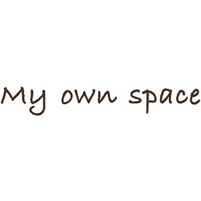 My own space（マイ オン スペース）